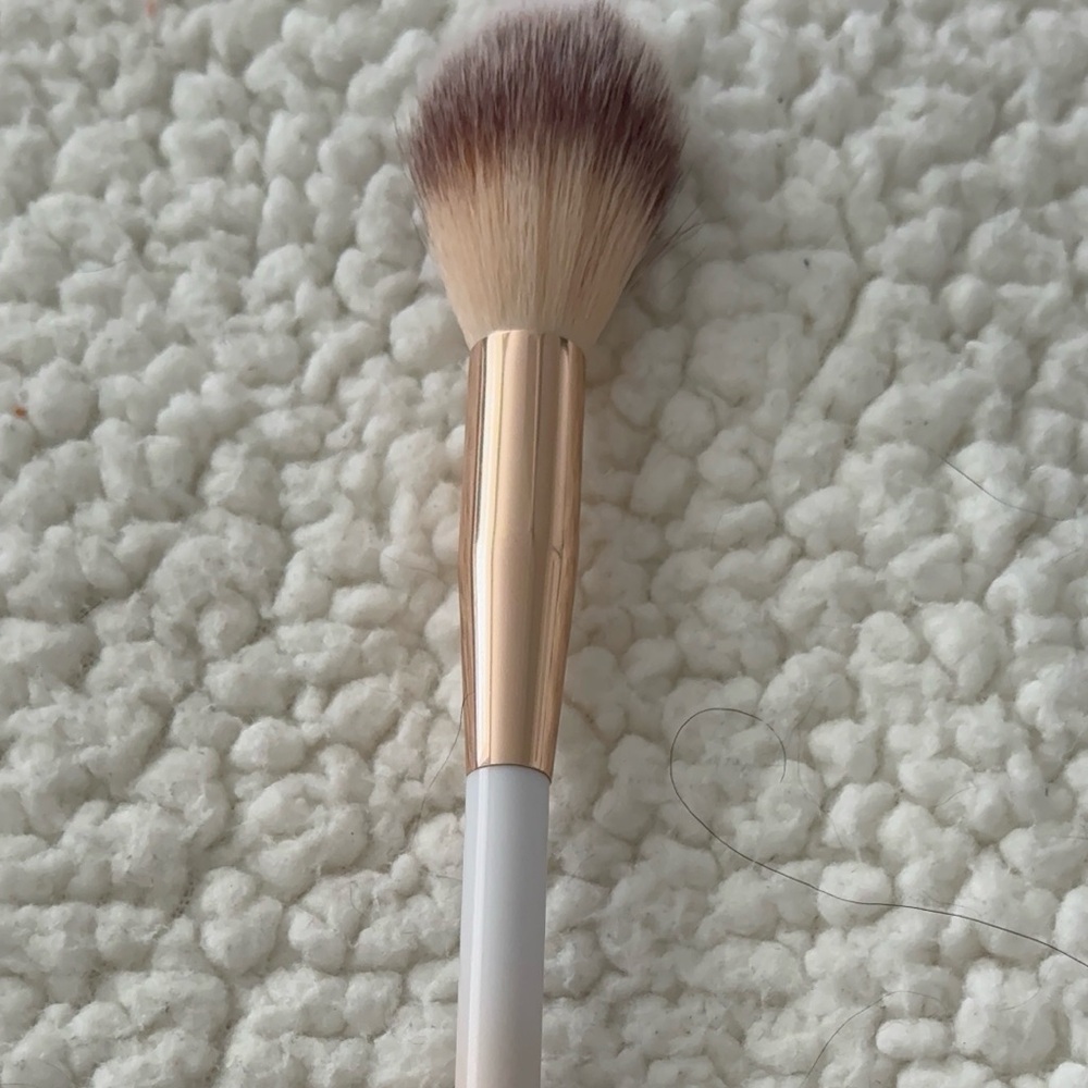 Flower Beauty Blush Precision Brush NIB DISCOUNTED SHIPPING - Picture 4 of 5